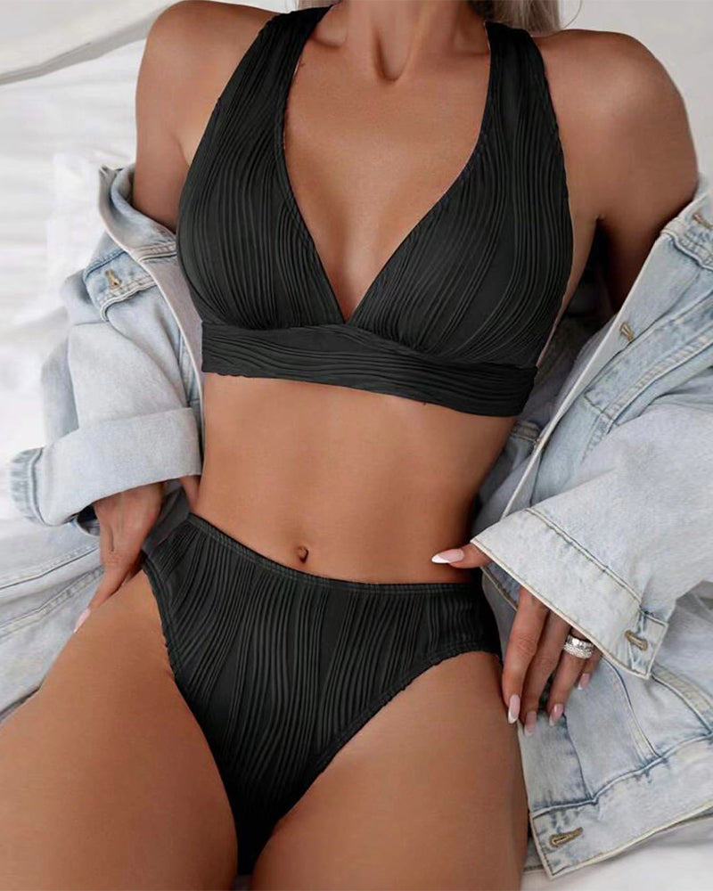 LP | Bikini sexy monocolore con profondo scollo a V