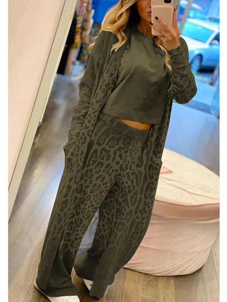 LP | Cardigan con stampa leopardo e pantaloni