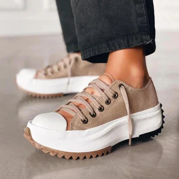 LP | Scarpe da ginnastica alla moda con plateau