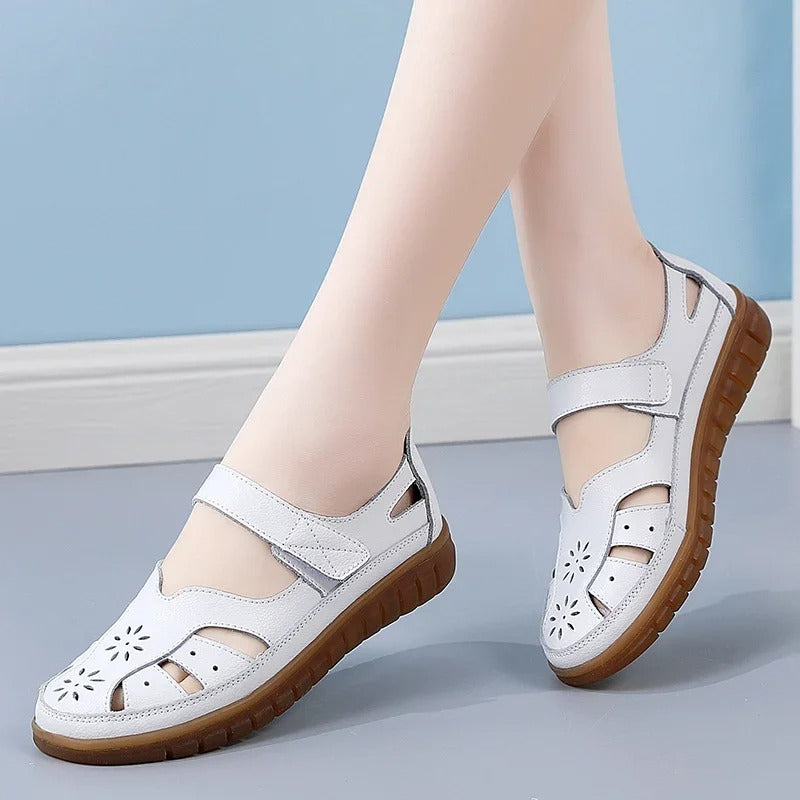 LP | Scarpe casual con motivo floreale traforato
