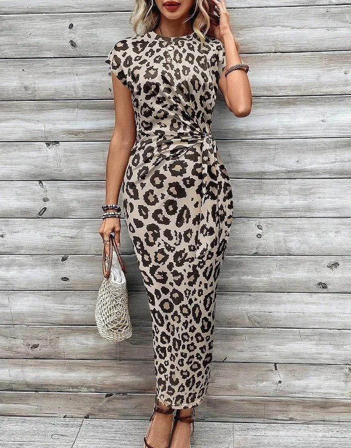 LP | Maxi abito casual con scollo rotondo da annodare sul davanti