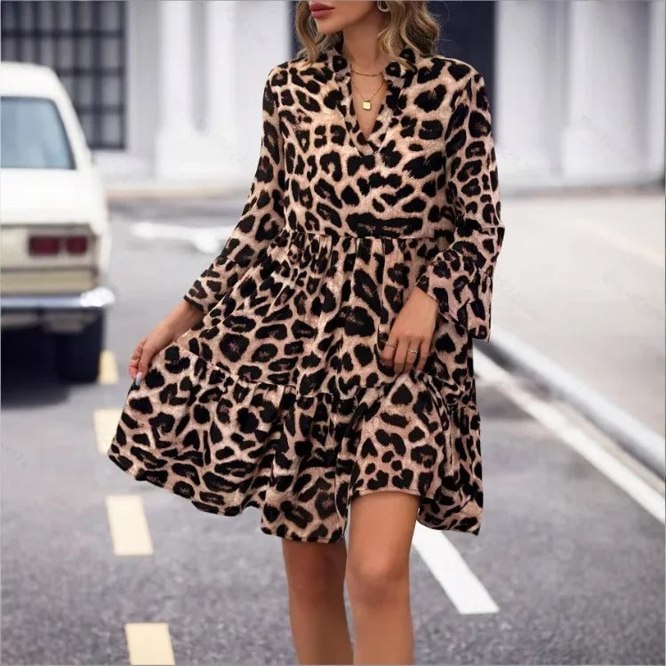 LP | Mini abito a maniche lunghe con scollo a V e stampa leopardata