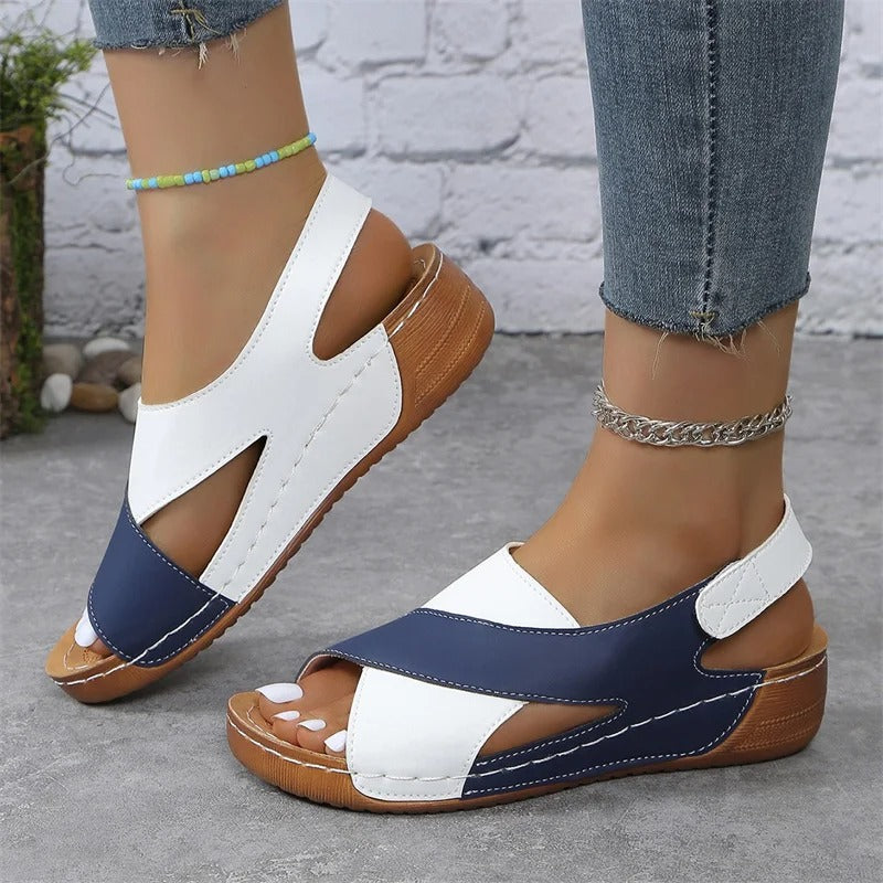 LP | Sandalo elegante con zeppa