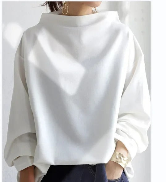 LP | Maglia nera con scollo rotondo oversize