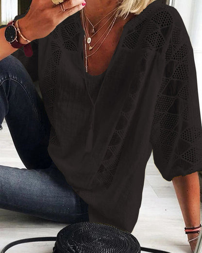 LP | Top elegante con scollo a U e pizzo