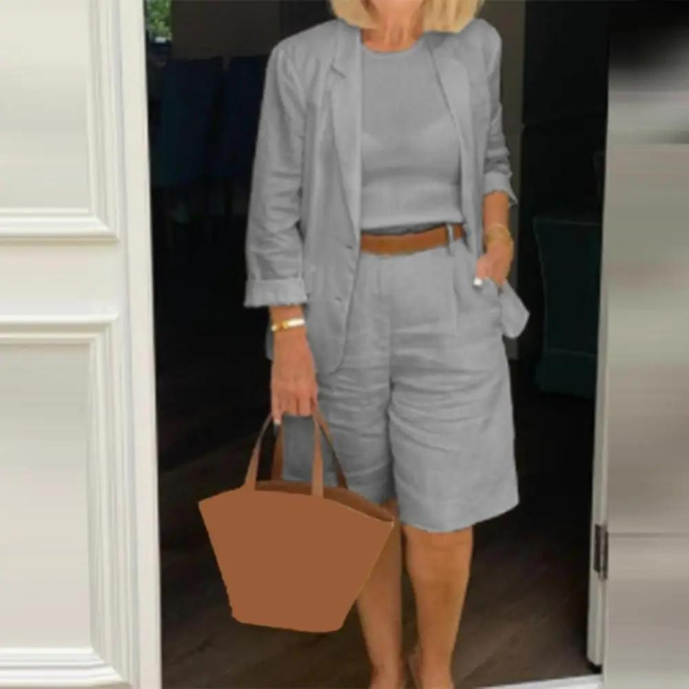 LP | Lussuoso ensemble di blazer e pantaloncini da donna