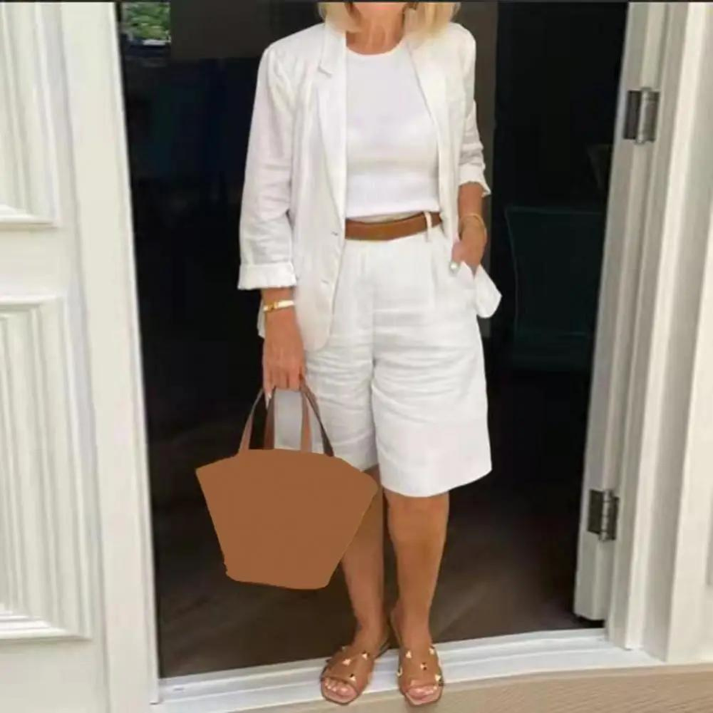 LP | Lussuoso ensemble di blazer e pantaloncini da donna
