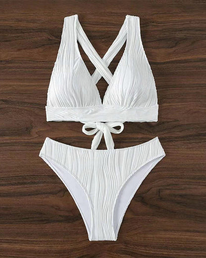 LP | Bikini sexy monocolore con profondo scollo a V