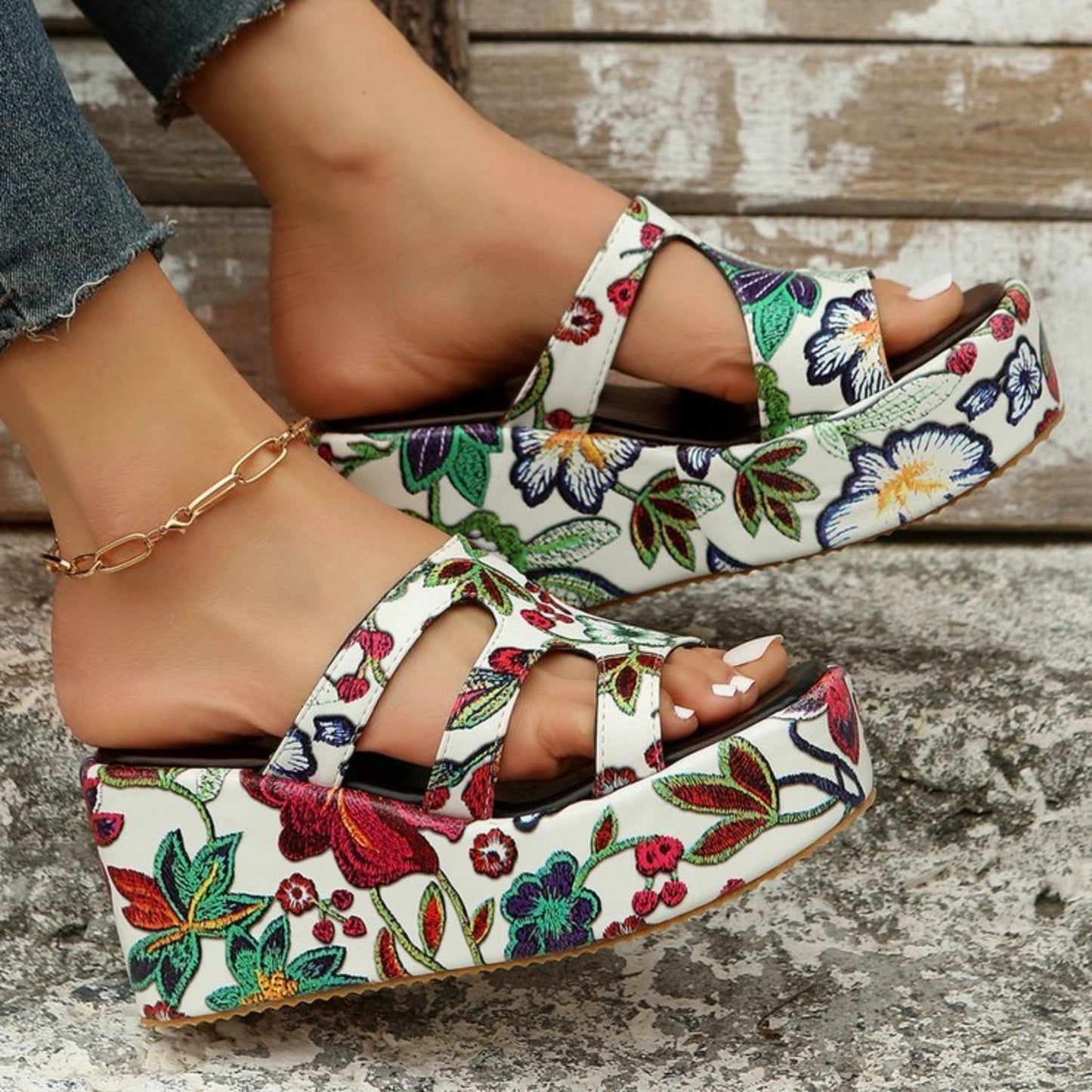 LP | Sandali peep toe floreali cut-out