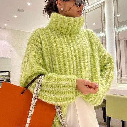 LP | Soffice maglione a collo alto