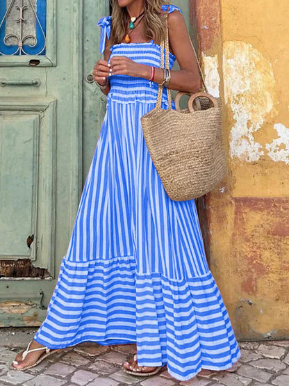 LP | Abito a righe alla moda
