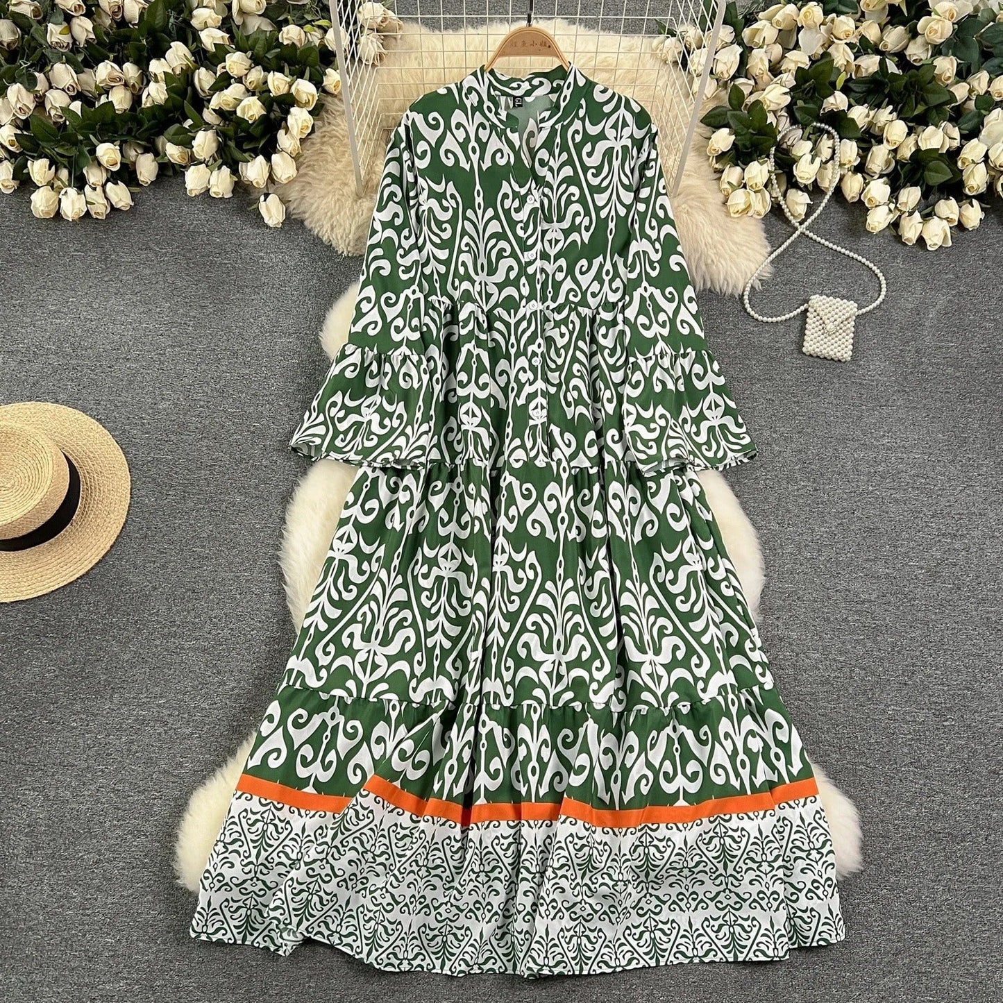 LP | Abito lungo vintage stampato con scollo a V e maniche svasate